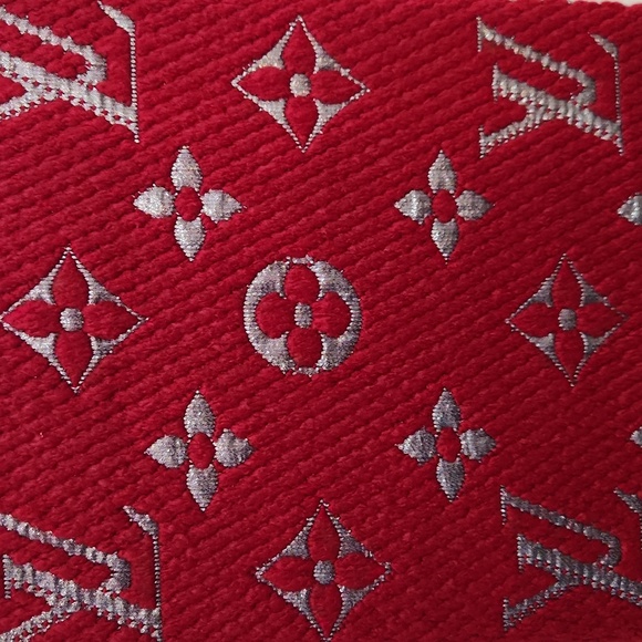 Reversible Luxury Red and Silver Knit Scarf - Picture 2 of 6